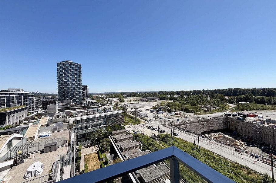 1001 3438 Sawmill Crescent Vancouver, BC - 1