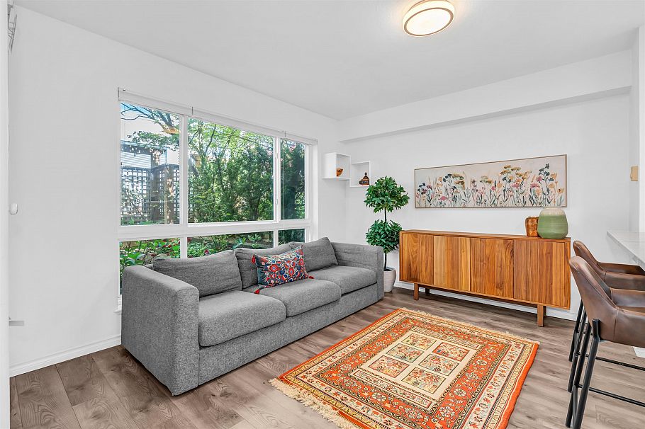 250 E Keith Road North Vancouver, BC - 15