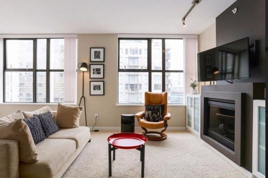 1602 989 Beatty Street Vancouver, BC - 2