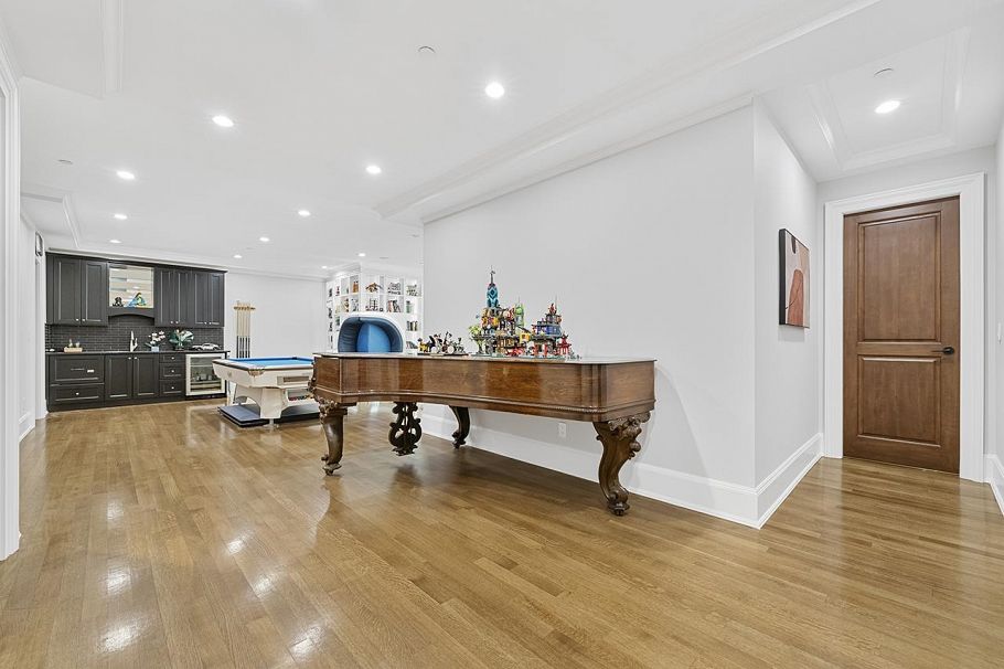 4085 W 36th Avenue Vancouver, BC - 21