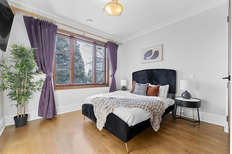 4085 W 36th Avenue Vancouver, BC - 34