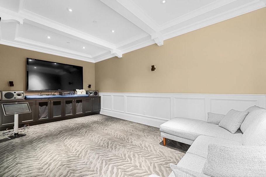 4085 W 36th Avenue Vancouver, BC - 25