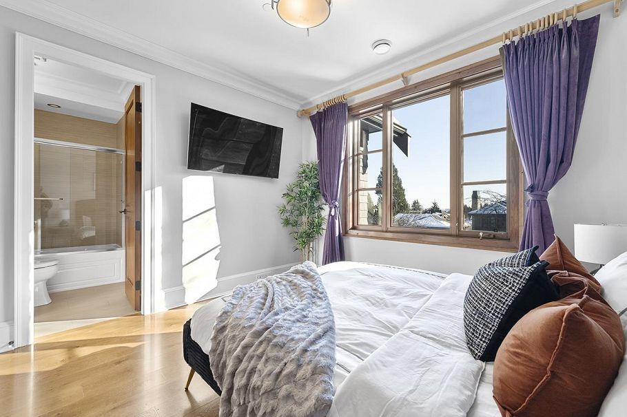 4085 W 36th Avenue Vancouver, BC - 35