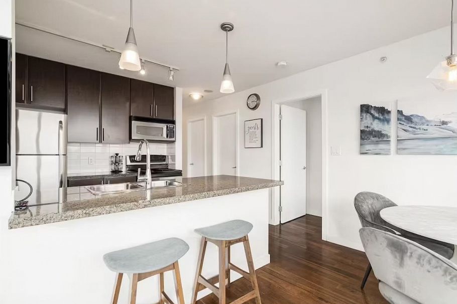 2202 688 Abbott Street Vancouver, BC - 7