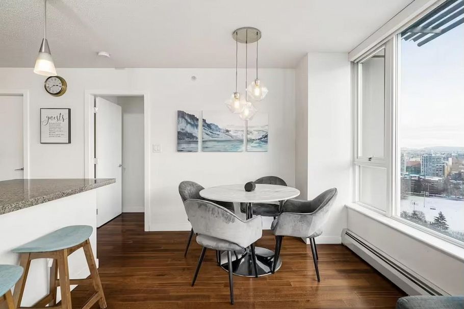 2202 688 Abbott Street Vancouver, BC - 9