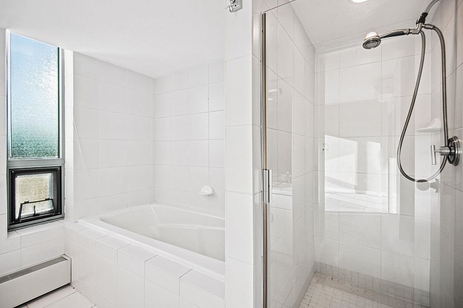 901 1550 W 15th Avenue Vancouver, BC - 28