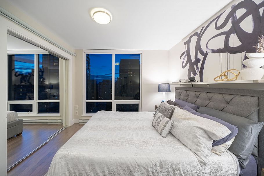 1905 535 Smithe Street Vancouver, BC - 13