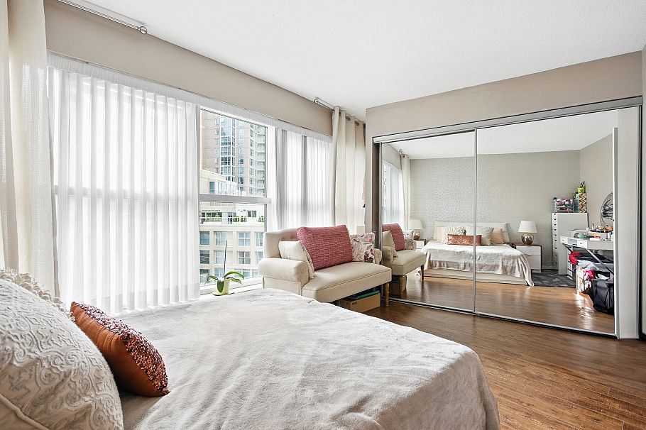 B1002 1331 Homer Street Vancouver, BC - 22