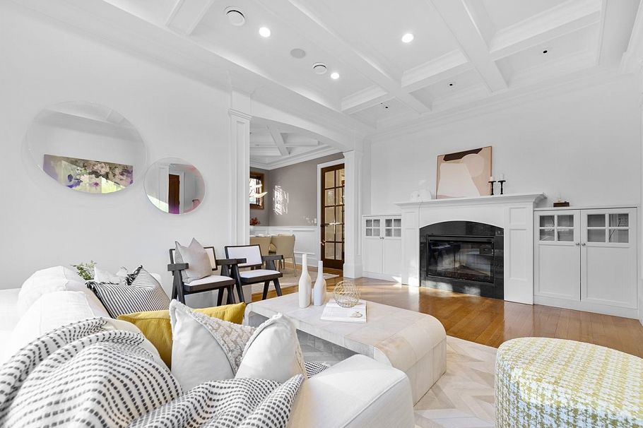 4085 W 36th Avenue Vancouver, BC - 5