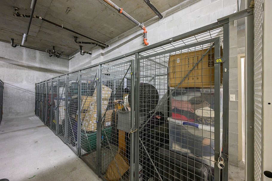 987 Richards Street Vancouver, BC - 30