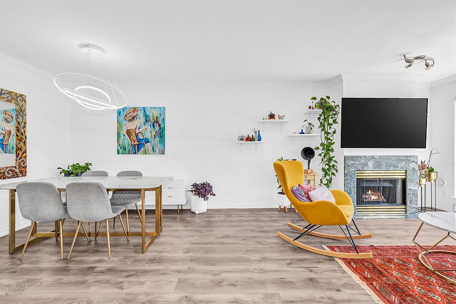 250 E Keith Road North Vancouver, BC - 7