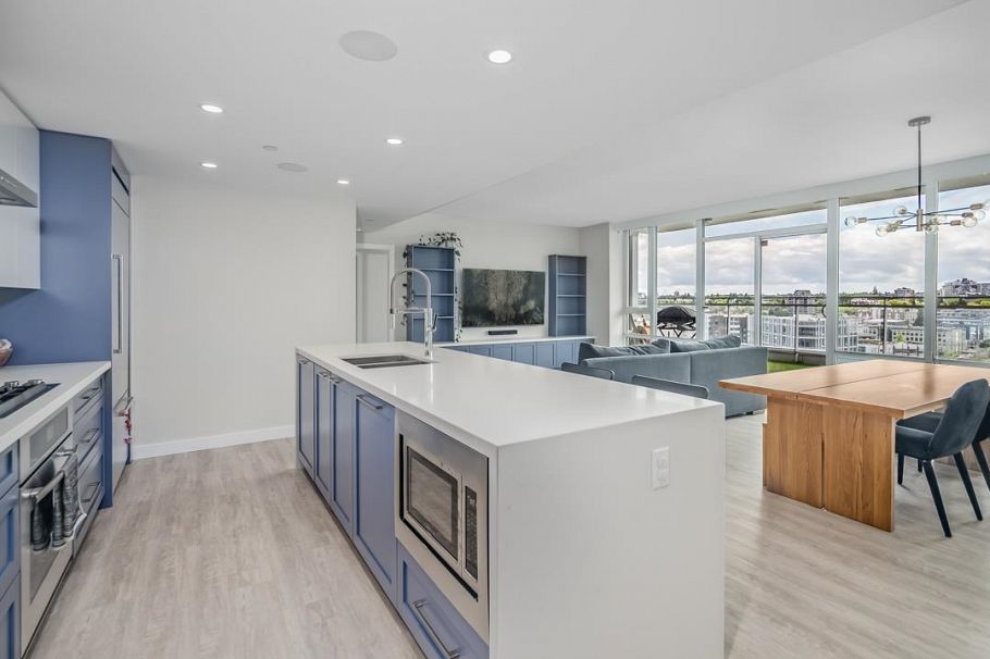 2110 1618 Quebec Street Vancouver, BC - 1