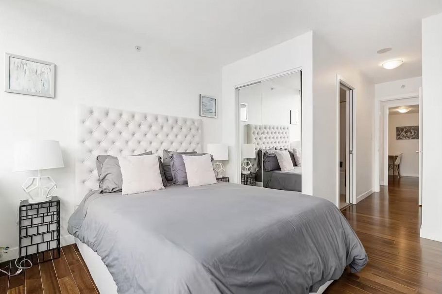 2202 688 Abbott Street Vancouver, BC - 12