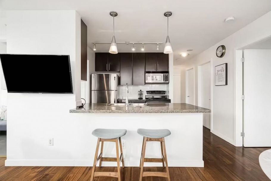 2202 688 Abbott Street Vancouver, BC - 8