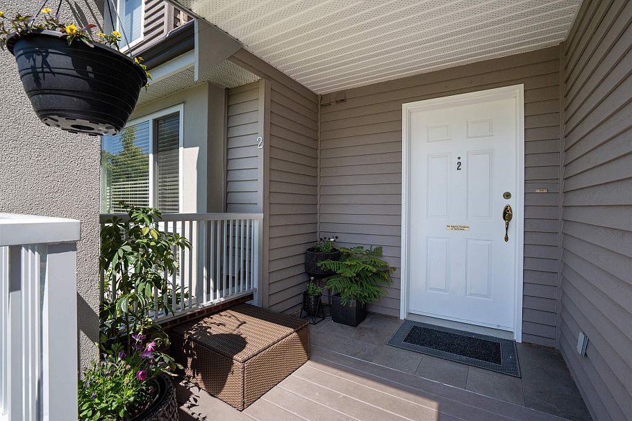 250 E Keith Road North Vancouver, BC - 2