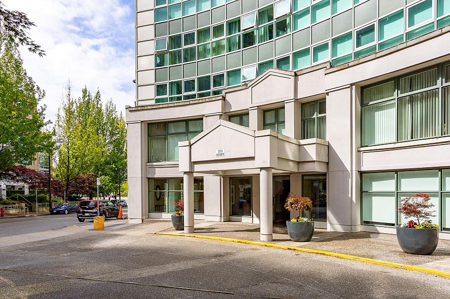B1002 1331 Homer Street Vancouver, BC - 3