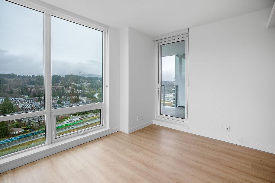 2202 1500 Fern Street North Vancouver, BC - 9