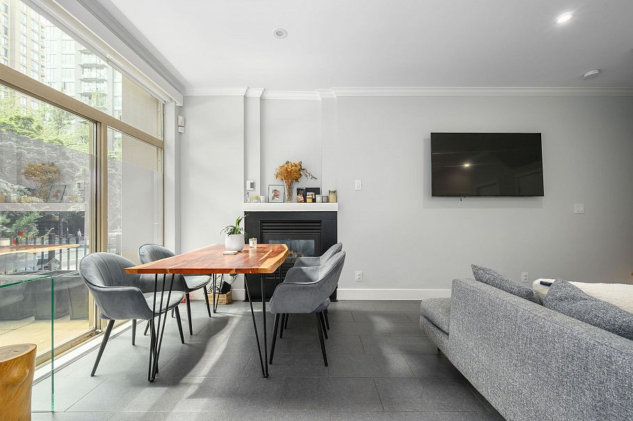 987 Richards Street Vancouver, BC - 7