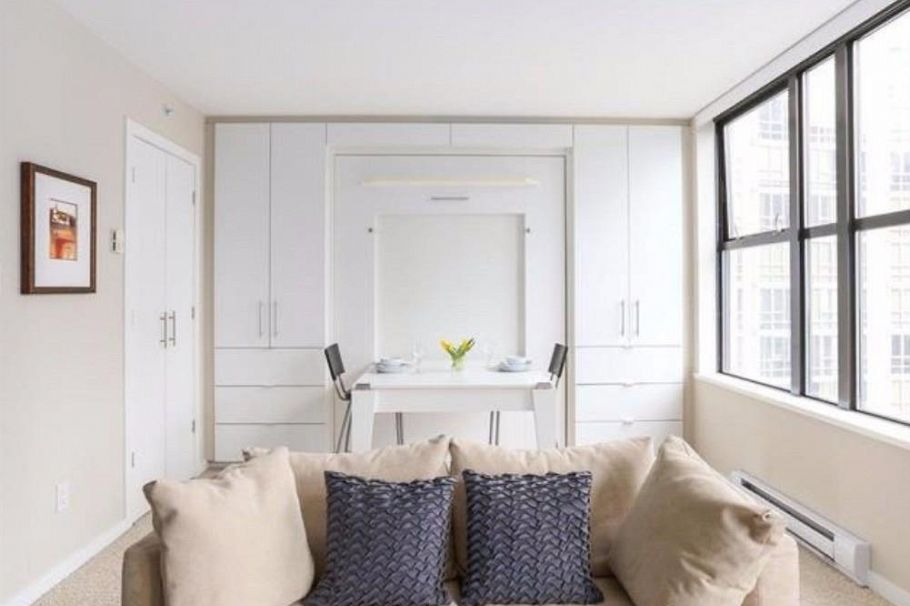 1602 989 Beatty Street Vancouver, BC - 1