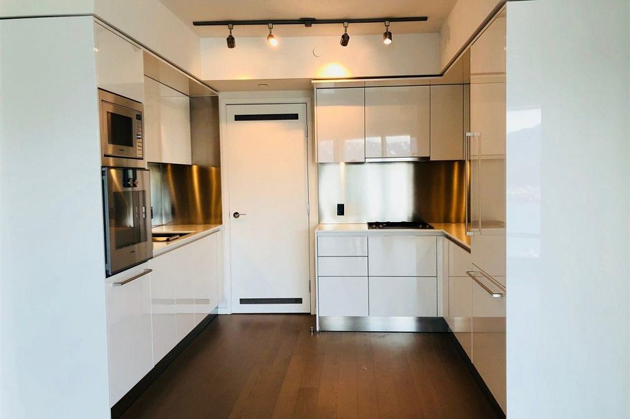 4505 1151 W Georgia Street Vancouver, BC - 5