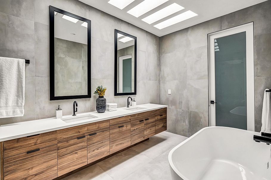 4500 Canterbury Crescent North Vancouver, BC - 18