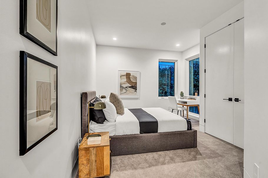 4500 Canterbury Crescent North Vancouver, BC - 19