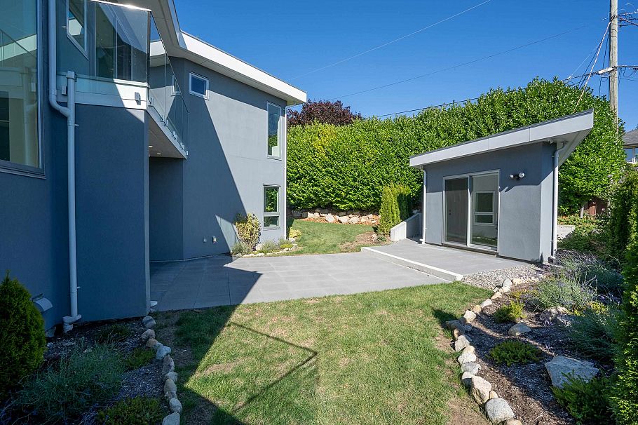 4500 Canterbury Crescent North Vancouver, BC - 33