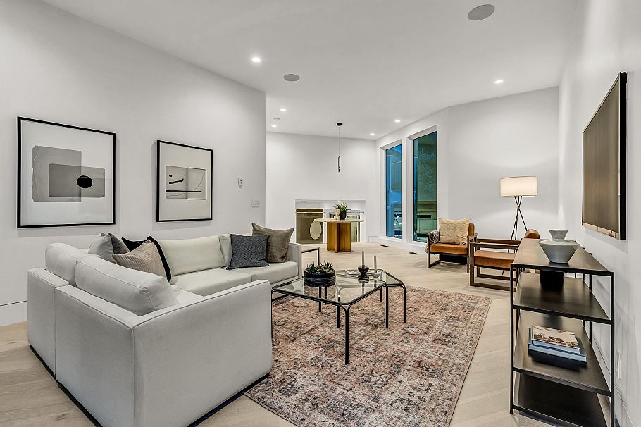 4500 Canterbury Crescent North Vancouver, BC - 14