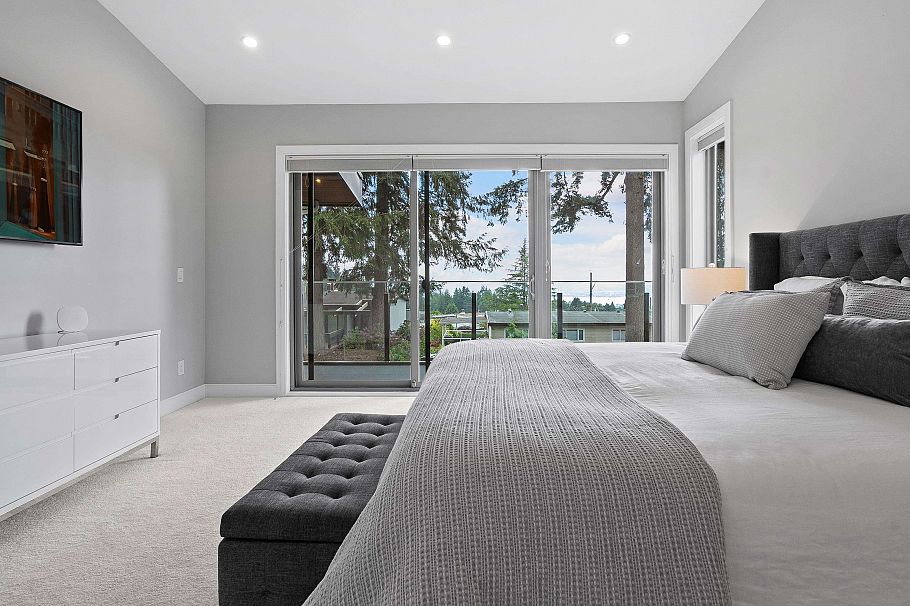 503 Crestwood Avenue North Vancouver, BC - 23