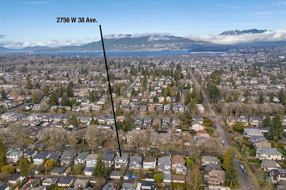 2756 W 38th Avenue Vancouver, BC - 11