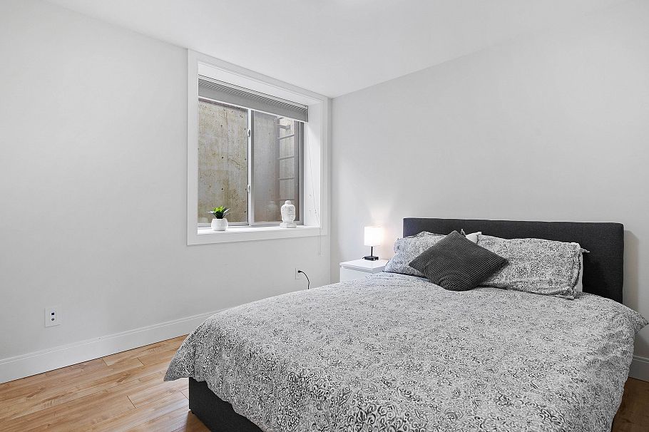 503 Crestwood Avenue North Vancouver, BC - 33