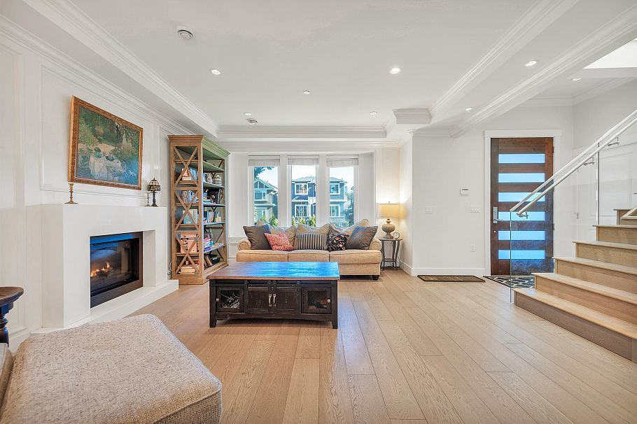 5887 Battison Street Vancouver, BC - 1