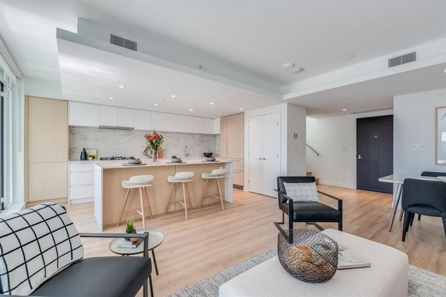 610 1500 Fern Street North Vancouver, BC - 7