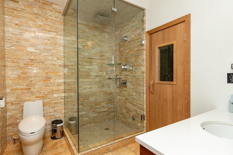 1542 W 28th Avenue Vancouver, BC - 22