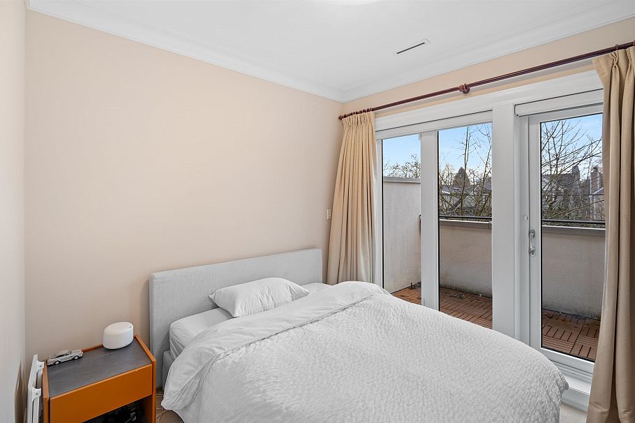 2756 W 38th Avenue Vancouver, BC - 8