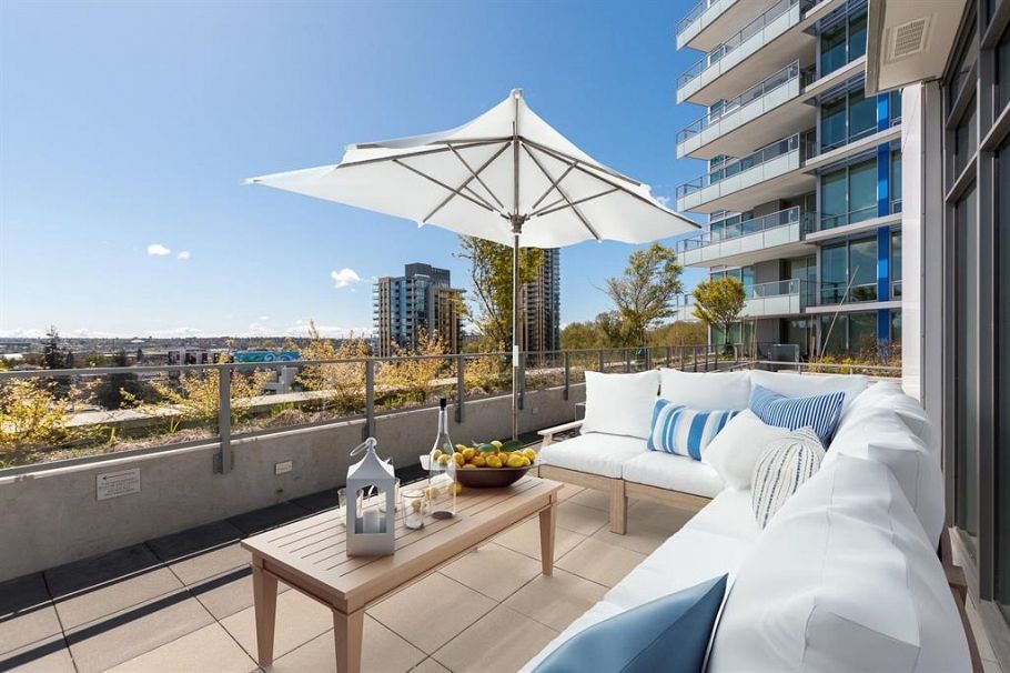 610 1500 Fern Street North Vancouver, BC - 2