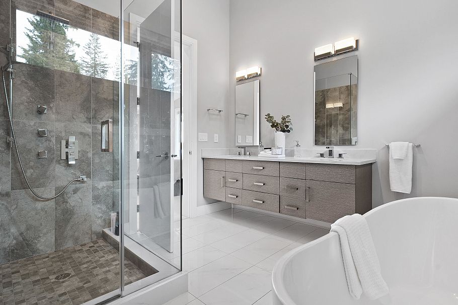 503 Crestwood Avenue North Vancouver, BC - 24