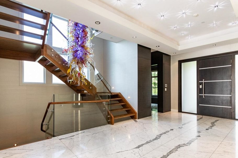 1542 W 28th Avenue Vancouver, BC - 3