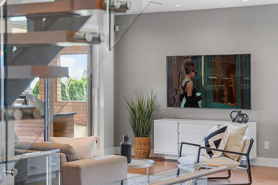 503 Crestwood Avenue North Vancouver, BC - 6