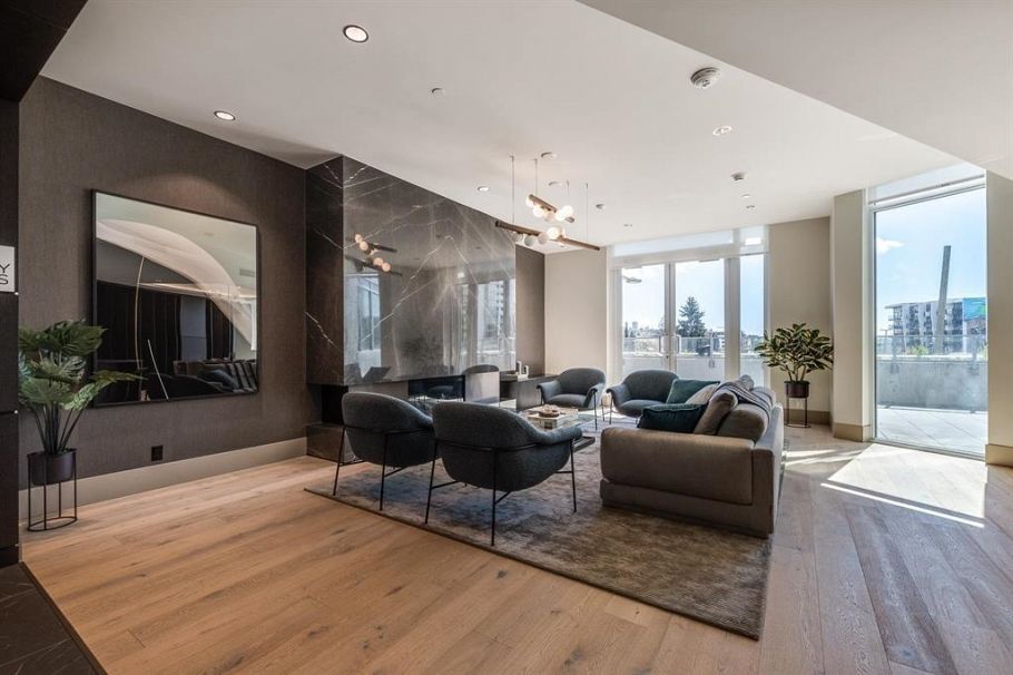 610 1500 Fern Street North Vancouver, BC - 31