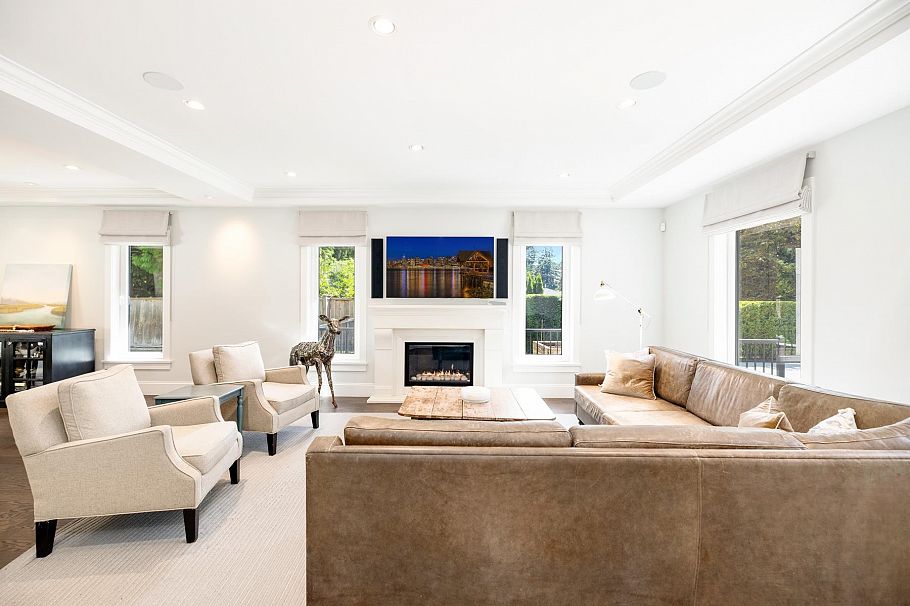 3850 St. Marys Avenue North Vancouver, BC - 6