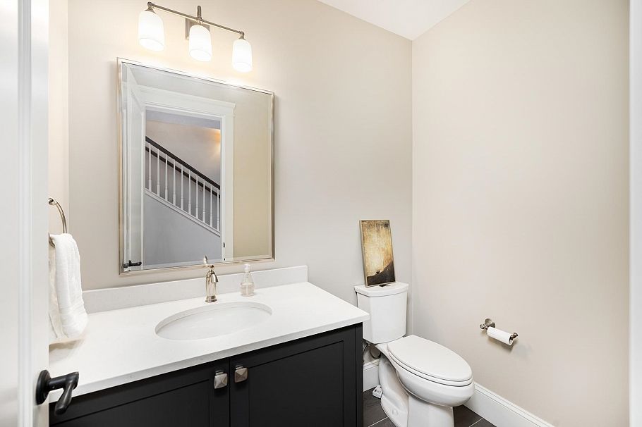 3850 St. Marys Avenue North Vancouver, BC - 30