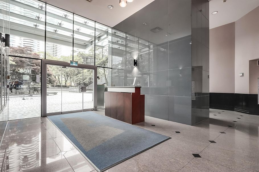 1404 1050 Burrard Street Vancouver, BC - 24