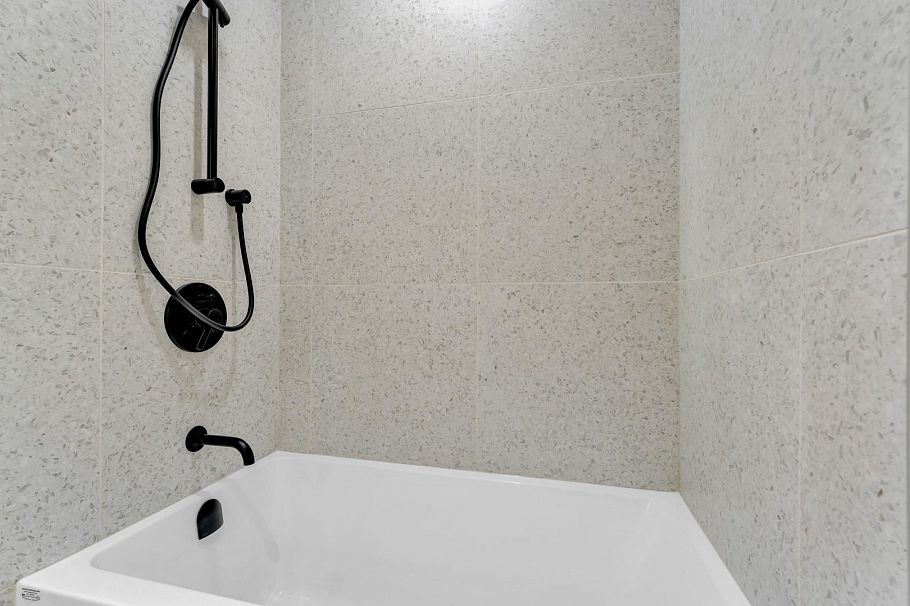 6 632 E 3rd Street North Vancouver, BC - 31