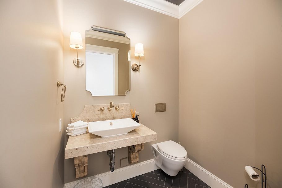 3850 St. Marys Avenue North Vancouver, BC - 25