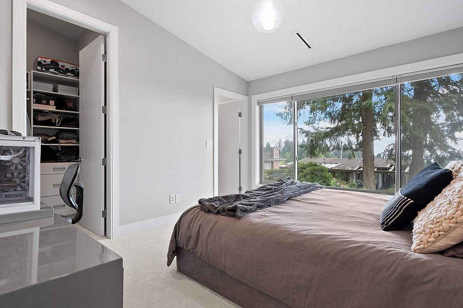 503 Crestwood Avenue North Vancouver, BC - 28