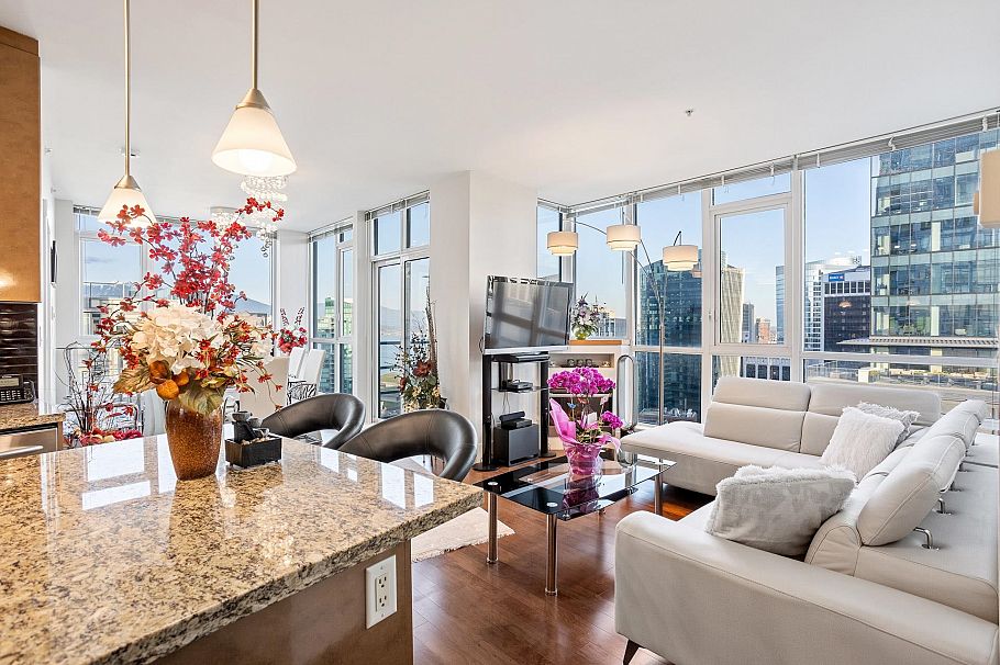 3303 1189 Melville Street Vancouver, BC - 22