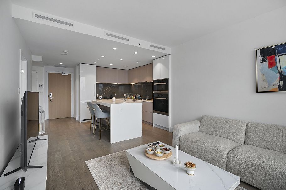 505 1675 Lions Gate Lane North Vancouver, BC - 6