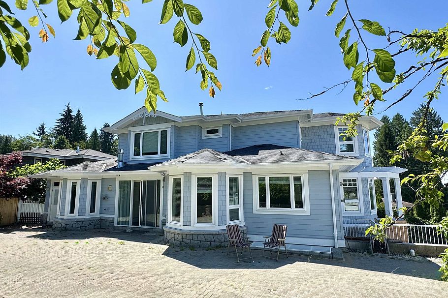 586 Silverdale Place North Vancouver, BC - 12