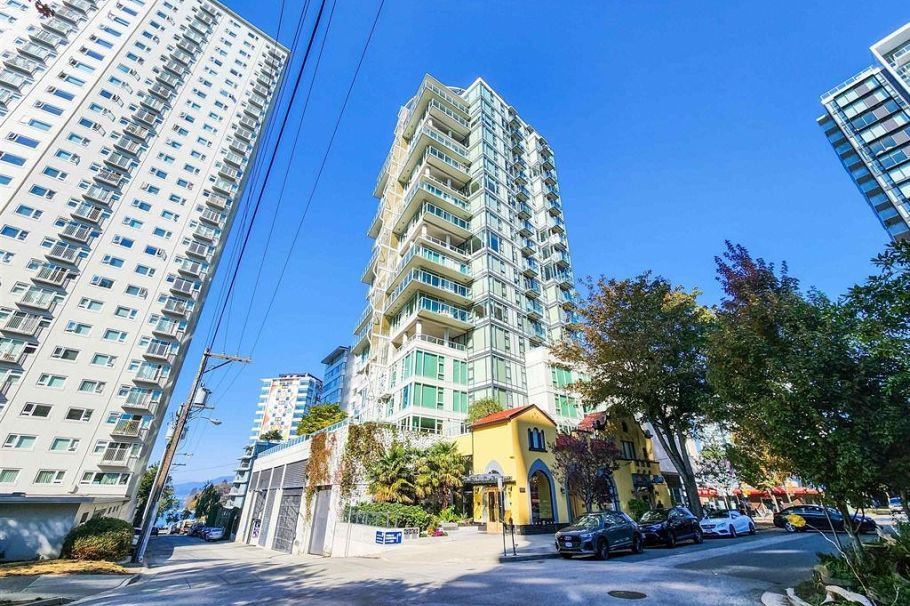 1006 1221 Bidwell Street Vancouver, BC - 1